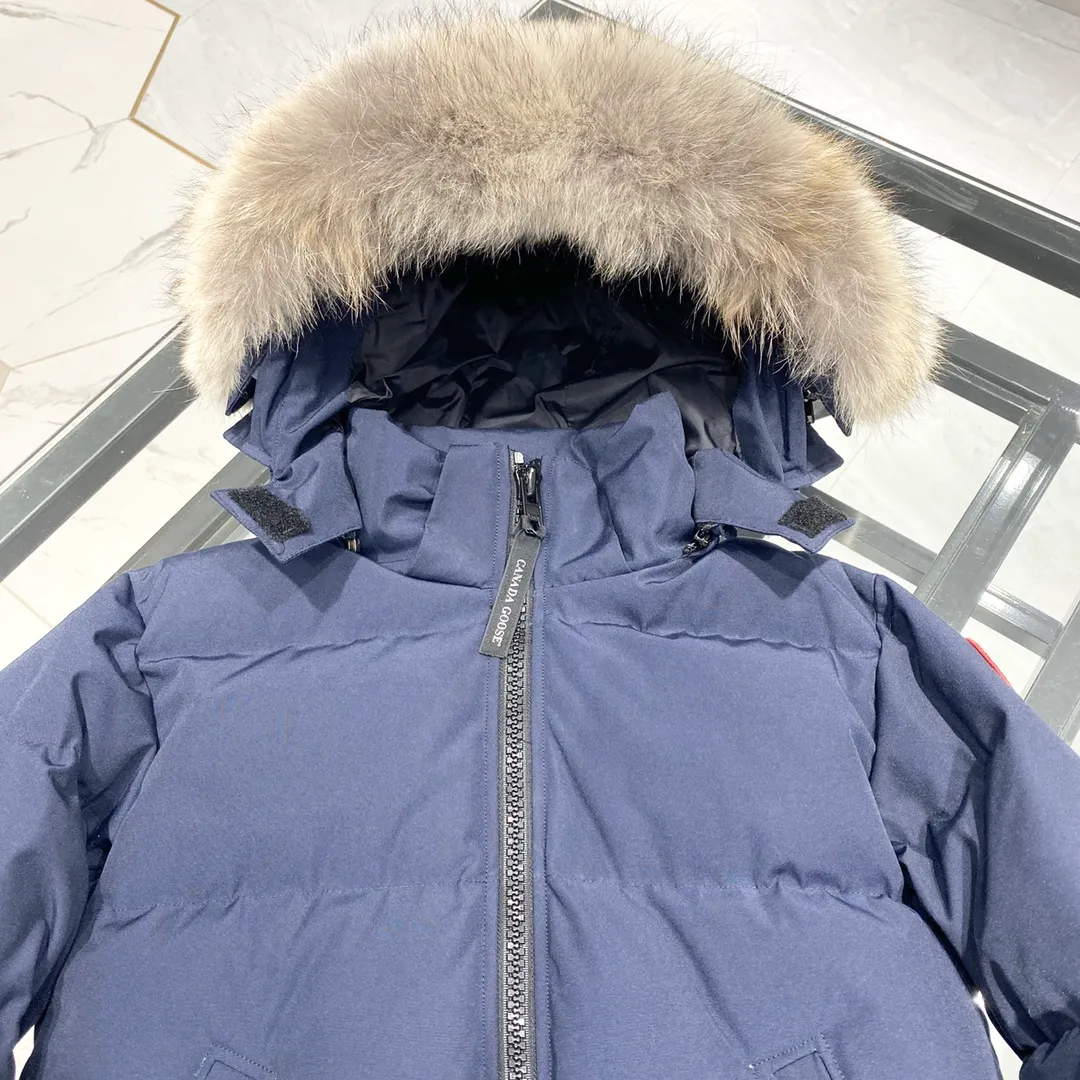 P860 🇨🇦Top original Big Goose 22 parka coats navy blue hanging photo flat display picture book🇨🇦